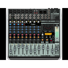 Behringer Xenyx QX12...